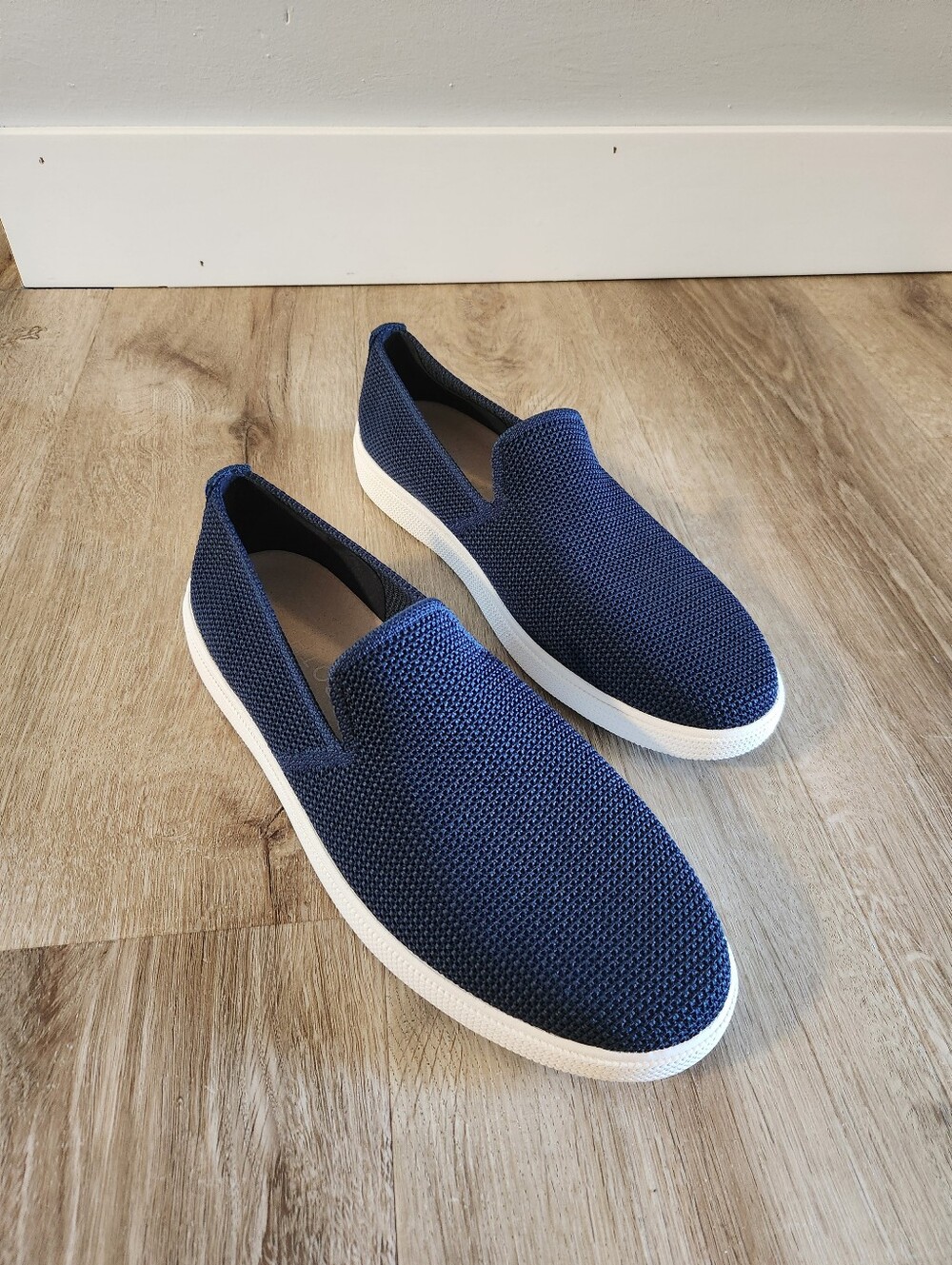 Rothys Men's Navy Blue The Ravello Slip On Sneaker Size 9.5